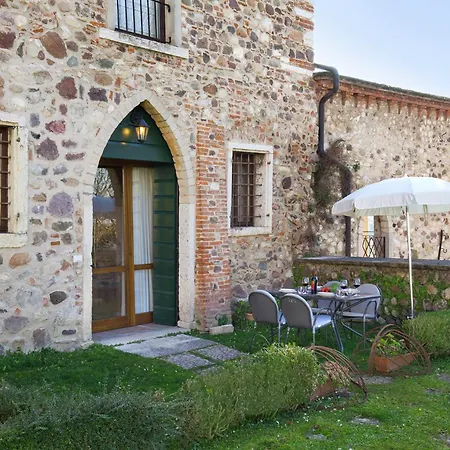 Castello With Pool